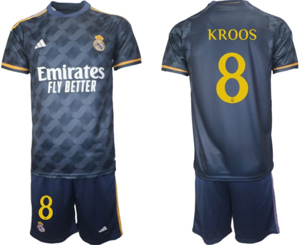 Real Madrid Toni Kroos #8 Uitshirt 2023/24 Korte Mouw (+ Korte broeken) Voetbalshirts