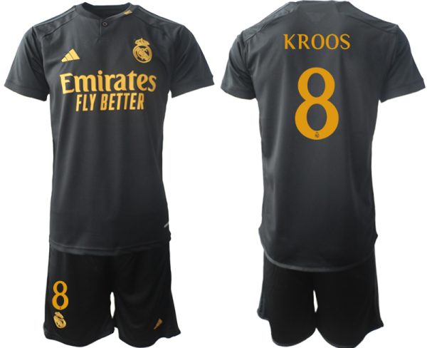Real Madrid Toni Kroos #8 Derde Shirt 2023-24 Mensen Korte Mouw (+ Korte broeken) Voetbalshirts